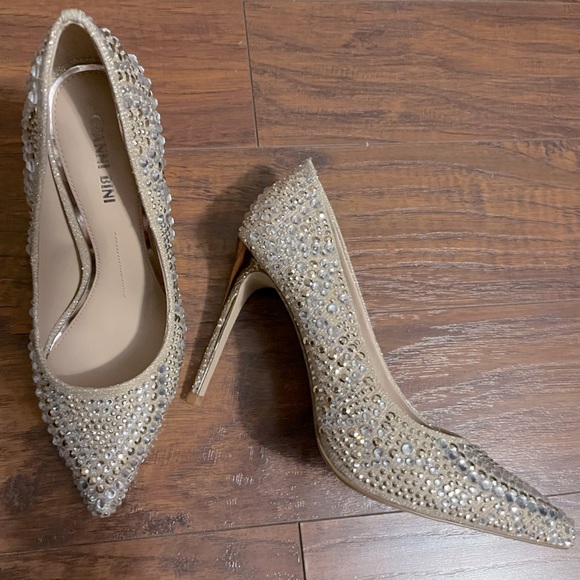 Gianni Bini Shoes - Rhinestone heels 👠